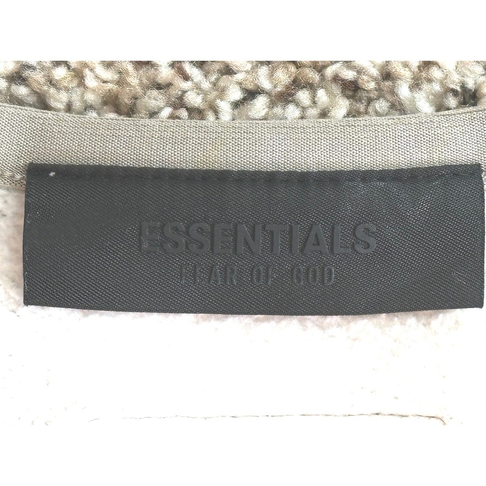 Fear of God Essentials Grey Crewneck Sweatshirt Oversized Logo Fleece Large - Picture 4 of 11